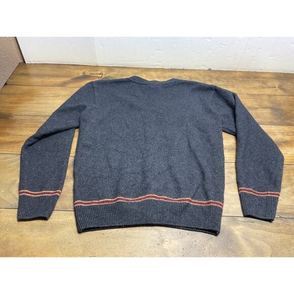 Universal Studios Harry Potter Authentic Gryffindor Wool Cardigan Sweater Size M - Picture 10 of 10